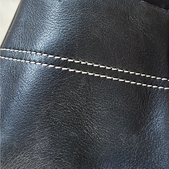 Celine Boogie Leather Handbag Black with Top Handle. Very Minor Wear. Authentic - Picture 7 of 9